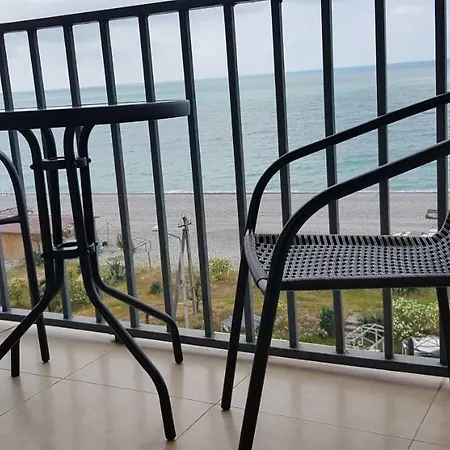 Апартаменты Kvariati Apartment *